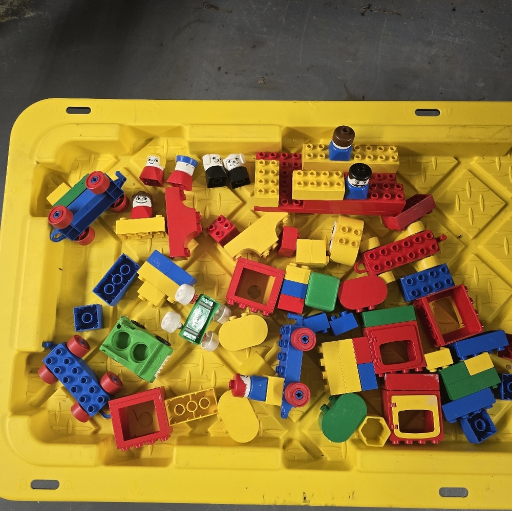 Lot of Vintage DUPLO LEGOs With Figures